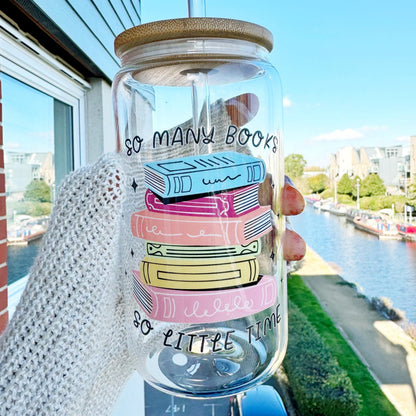 Books are my therapy glass cup, Book Lover Iced Coffee Can Glass, 16oz Beer Can Glass with Bamboo Lid and Glass Straw, bibliophile cup