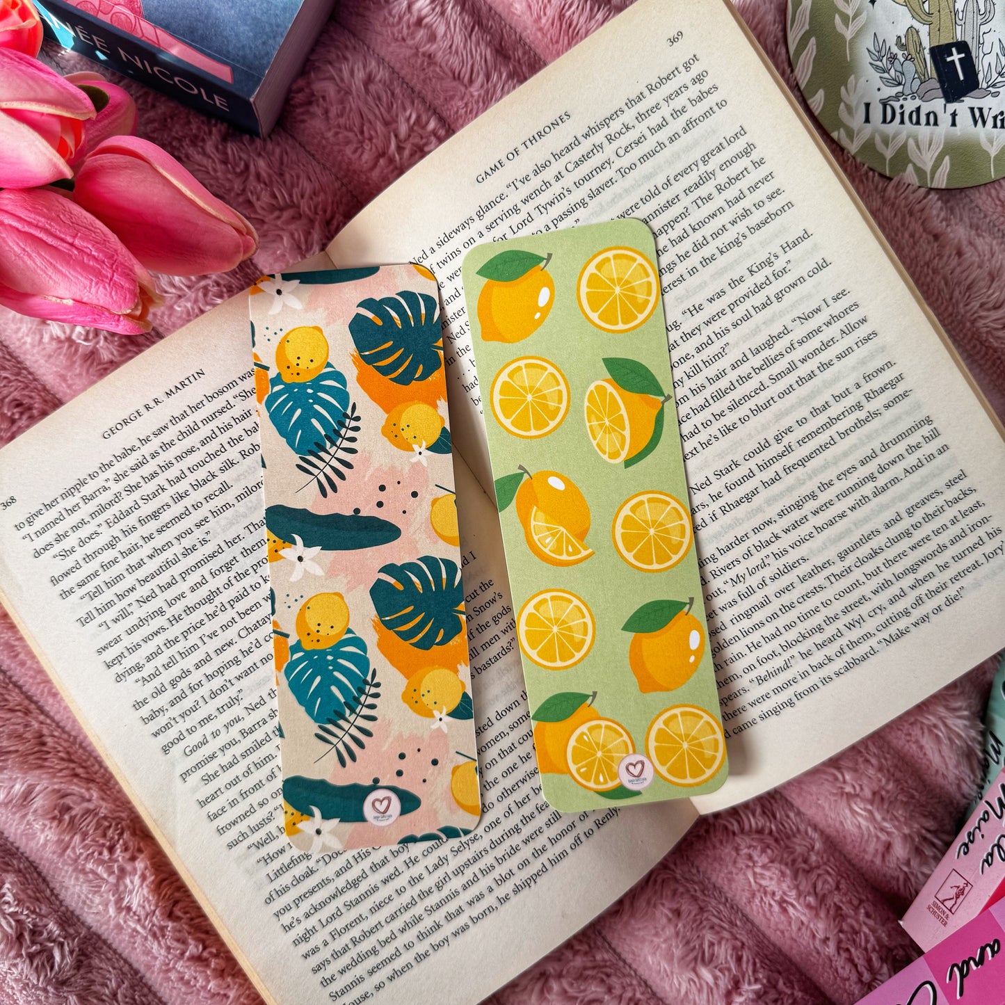 spring summer reading bookmark lemon design